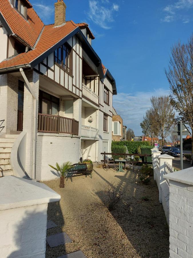 Nos Loisirs Apartment *
